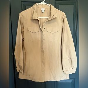 Chicos Tan Windbreaker Jacket Size 1 Womens Snap Closure Pockets Tan